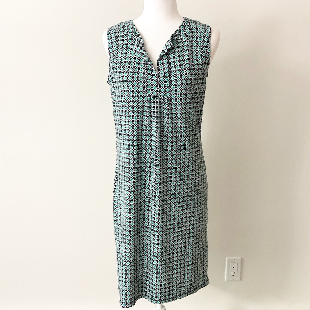 Nine West | Geo Printed Split Neck Shift Dress
